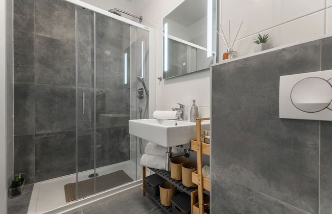 StellaMare Apartments - Photo 14