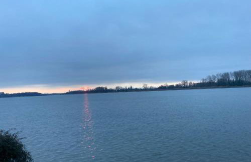 Gîte urbain au calme en rez de jardin proche Groupama stadium salle Arena EUREXPO Lyon - Foto 31