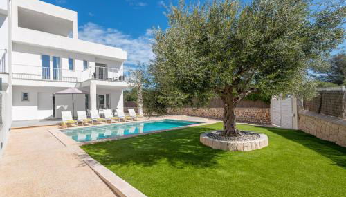 STUNNING VILLA MARIANELLA, CASA GRIS, POOL, BBQ, AC, FREE WiFi - Foto 4, Garden, sunbed, Garden view