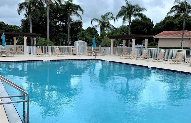 Right Direction Rentals - Photo 25