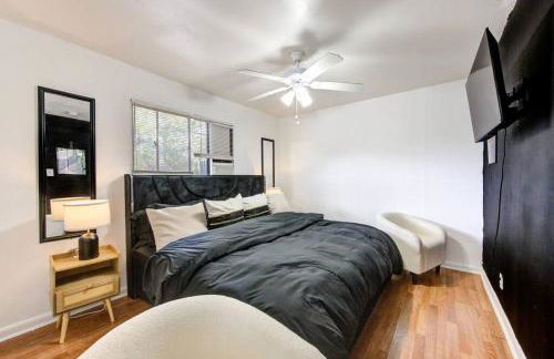 1 Bedroom Getaway in Houston - Foto 3