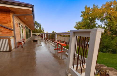 Amazing Views, Amazing Modern Broadmoor Home - Foto 46