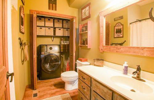 15 Mins to U of A - Pool & Hot Tub - Foto 50