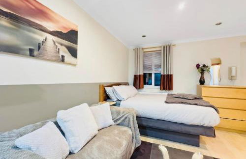 Quaint studio flat in Harrow - Photo 16