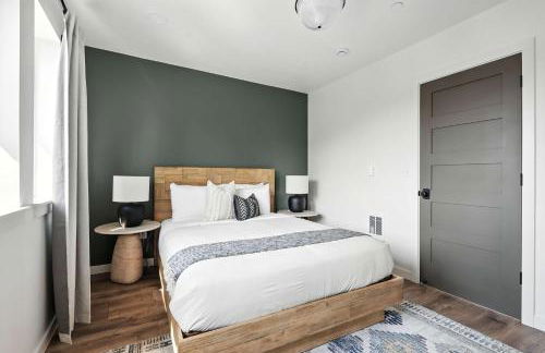 Kerns 6BR Gem - New Build Spanish Flair - Photo 30