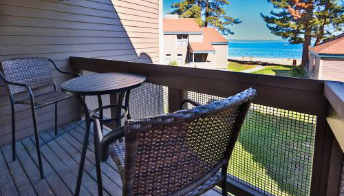 Tahoe Lakeside Retreat - Lakefront Condo - Foto 5