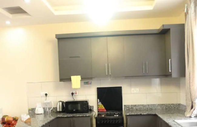 Sky Apartment Kampala Feel At Home - Photo 5