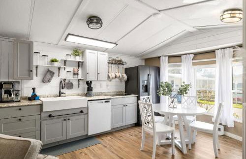 3 Bedroom, Comfy Home Dade City, Gated Community - Foto 2