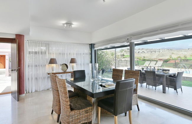 Villa With Private Pool in the Golf Resort - Foto 52