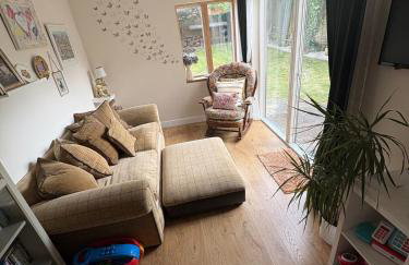 Fairfield Large 4 Bed Log Fire - Photo 22