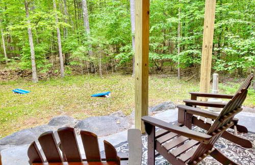 Adirondack Mountain Cabin with Hot Tub, Near Whiteface, Lake Placid, Fire Pit, Game Rm - Foto 36