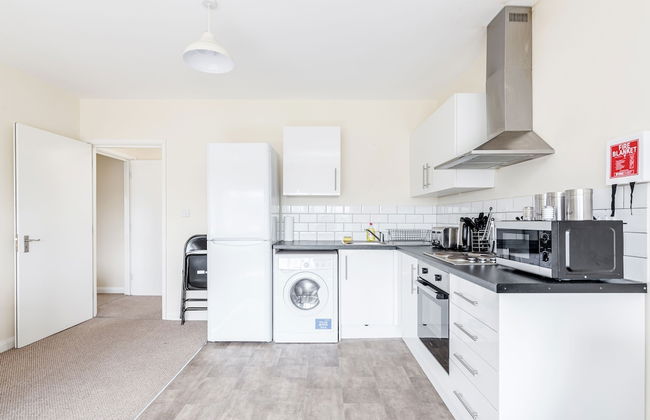 Home to Home Watford Apartment - Foto 13