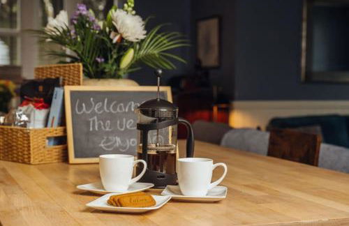 The Vestry - Sleeps 12 - With Hot Tub - Foto 2