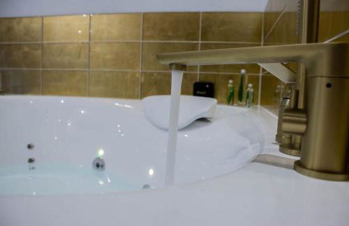 Suite Émeraude - Jacuzzi - Foto 7