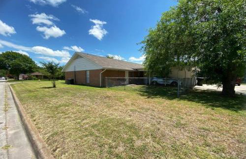 Temple Cul de sac 30 min to Magnolia and Baylor - Foto 20