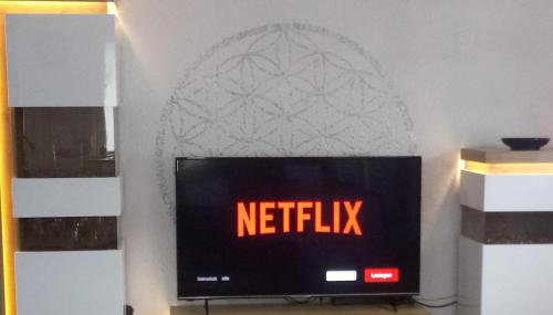 FeWo Blaue Oase, Netflix, Massagesessel, Whirlpool Badewanne - Foto 3