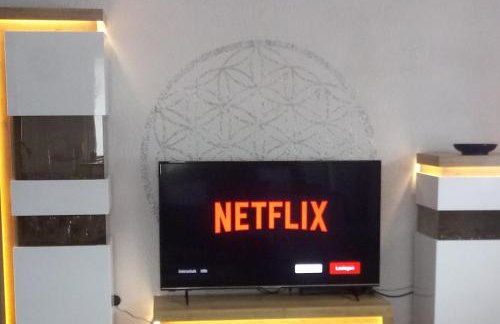 FeWo Blaue Oase, Netflix, Massagesessel, Whirlpool Badewanne - Foto 3