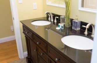 Stunning 3BR Apt, Parking, Full Kitchen, WiFi -H- - Foto 48