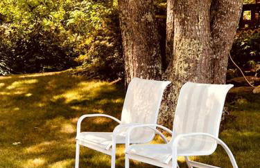 Super Room Rental with Decks in a Bed and Breakfast Getaway near Camden, Maine - Foto 7