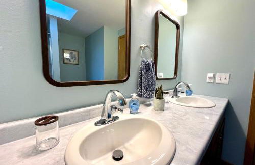 Valley View Home with Game Room, & Exclusive Beach & Pool Access - Foto 17