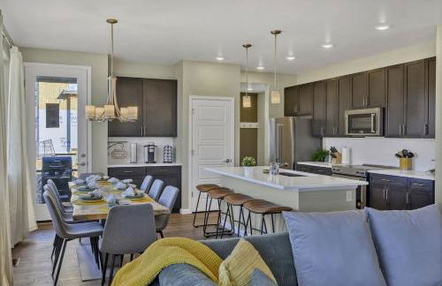 Family Friendly 5BR Mountain Views & Game Room - Foto 52