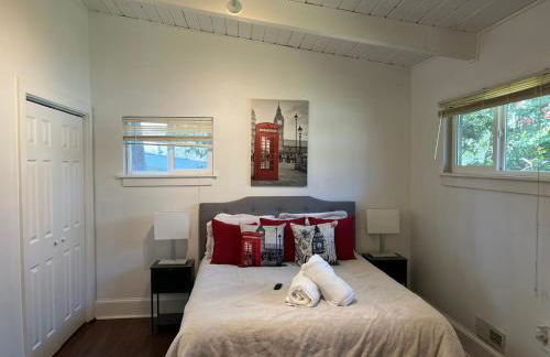 Bright & Comfy 5 star Location Large Deck Oasis - Foto 4