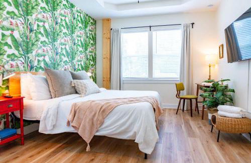 The Royal Crane Suite Newly Built Upscale Central - Photo 11