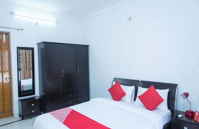 OYO 11064 Home Elegant 3BHK Villa Near Hiran Magri - Photo 11