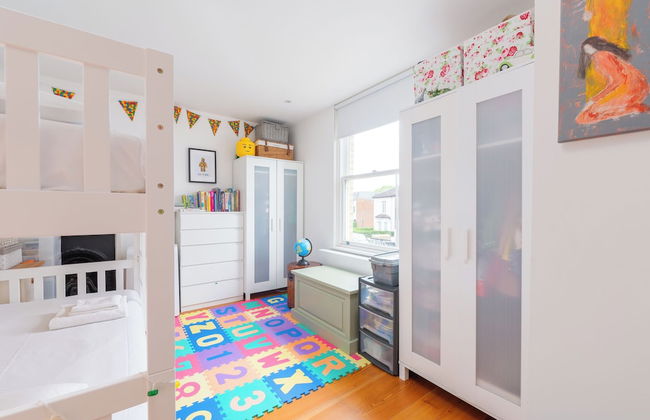 Family Tales by Underthedoormat - Foto 9