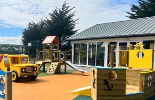 The Beach Retreat - Photo 39