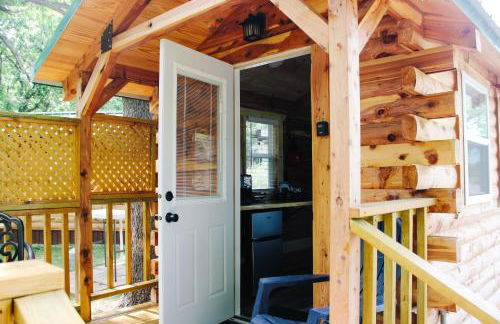 #4 - Amish Log Camping Cabin Walk to the Water cabin - Foto 21