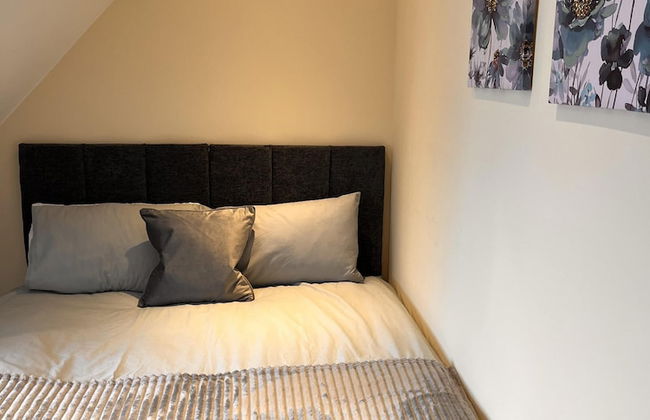 Central Location 2-bed Apartment in Maidstone - Foto 3