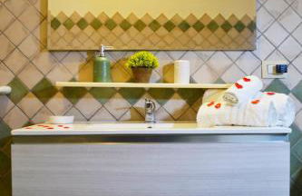 TERESA HOLIDAY - Foto 10