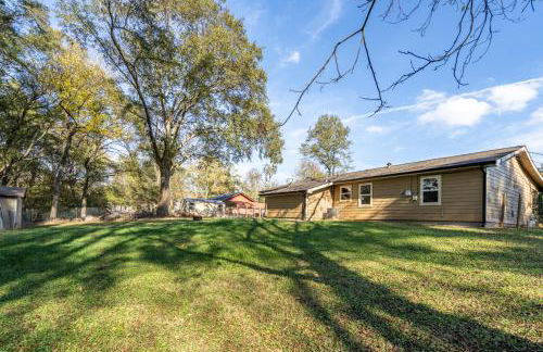 Perfect 3BR Retreat Near Downtown and Lake Acworth - Foto 28