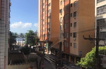 Apto aconchegante vista mar , tv, wifi e ar - Praia São Vicente - Foto 14