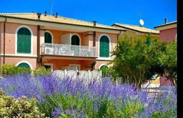 Conero Casa - Marcelli di Numana in Piazzale Tremiti 7 con Parcheggio Esclusivo - Foto 2