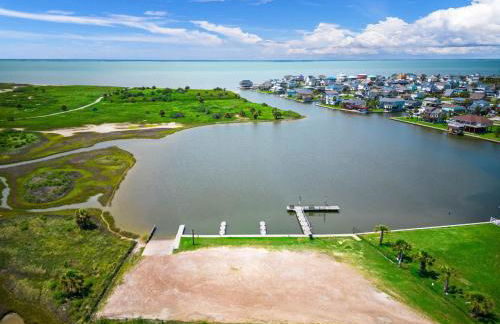 Family Friendly 3-Bedroom Coastal Escape - Foto 49