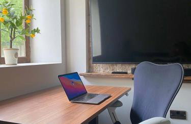 Large Stylish Luxury Cotswold Cottage - ideal for families, w/ EV charging - Foto 25