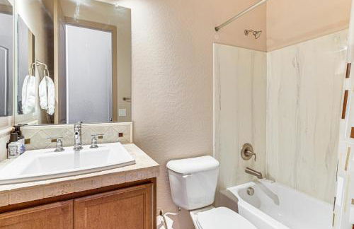 Backyard Oasis with Fire Pit Laveen Village Retreat - Foto 16