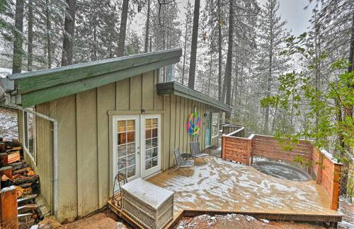 Loch Lomond Cabin with Hot Tub, Near Wineries! - Foto 24