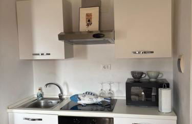 Castle Apartment with Lake View - Foto 28