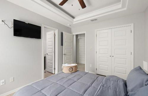 Stylish Furnished 2Bd 2Ba Apartment with Wifi Close to Shopping and Entertainment in McAllen Month to month contract on long term stays - Foto 8