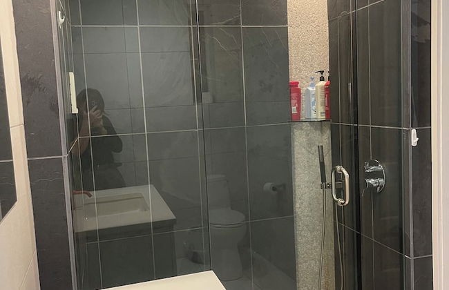 West Broadway guesthouse - Photo 61