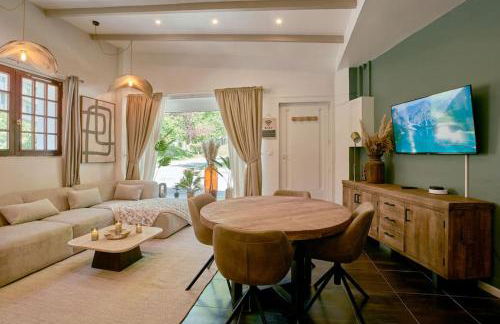 Versailles Jacuzzi - Sauna - RDC 2 - Foto 29