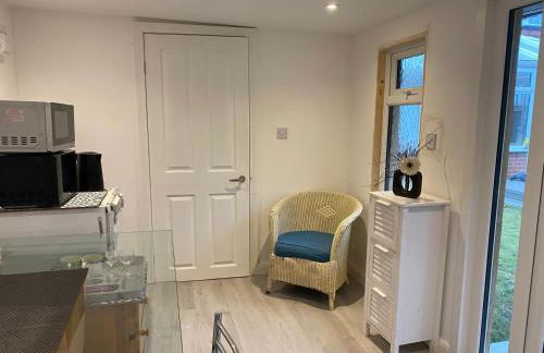 FABULOUS Self contained GARDEN STUDIO EGHAM - Foto 7