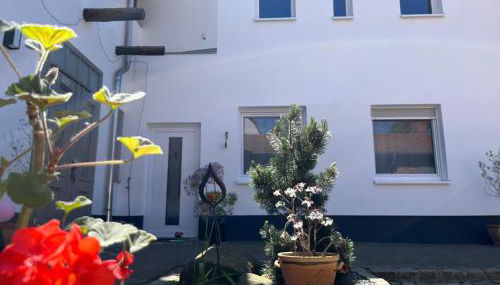 Ferienwohnung am Schloßgarten - Foto 3, Garden