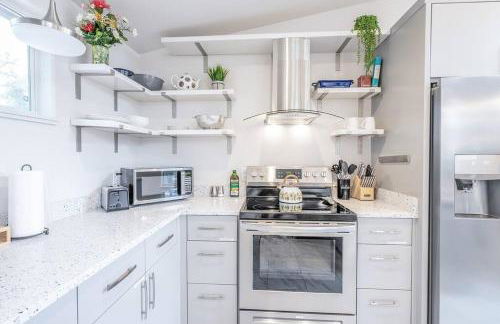 Spacious Resort with 2 Cabins on 3 Acres - Foto 2