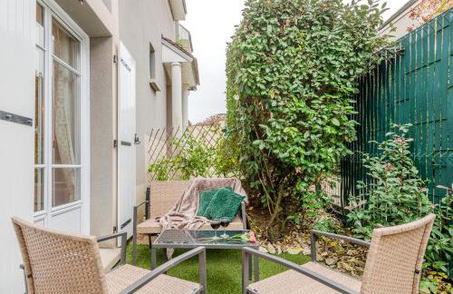 Phantasia by Kleidos, 10 min de Disney! Jolie Maison Familiale 6P, 2 chambres, Terrasse, Parking - Foto 8