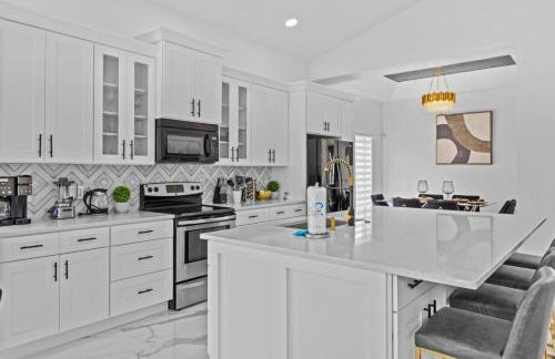 Serene Villa Haven at Allevo Homes - Foto 15