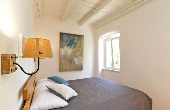 House 1650 - Photo 9